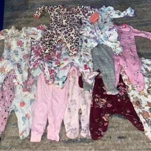 0-3 Month Lot Baby Girl Sleepers